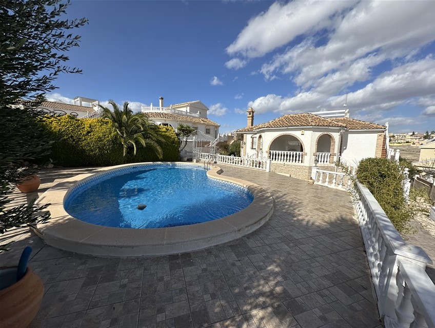 3 Bedroom, 2 Bathroom Villa in Murcia