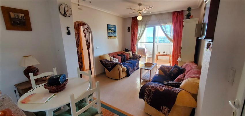 2 Bedroom, 1 Bathroom Penthouse in Murcia