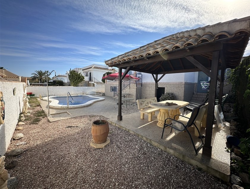 2 Bedroom, 2 Bathroom Villa in Murcia