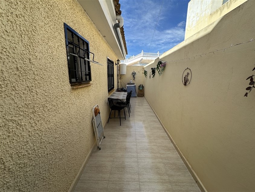 2 Bedroom, 1 Bathroom Bungalow in Murcia