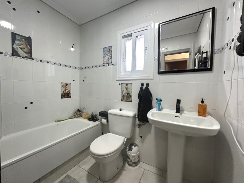 3 Bedroom, 3 Bathroom Bungalow in Murcia