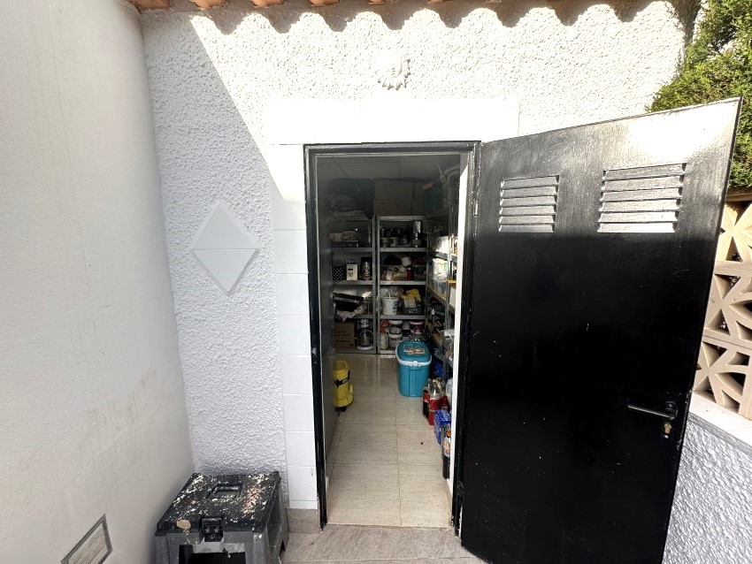 3 Bedroom, 3 Bathroom Bungalow in Murcia