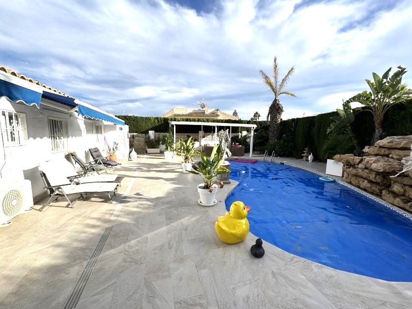 3 Bedroom, 3 Bathroom Bungalow in Murcia