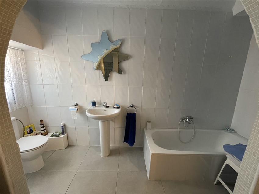 3 Bedroom, 1 Bathroom House in Murcia