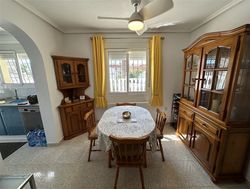 3 Bedroom, 3 Bathroom Villa in Murcia