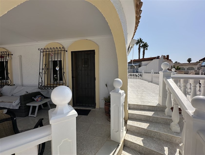 3 Bedroom, 3 Bathroom Villa in Murcia