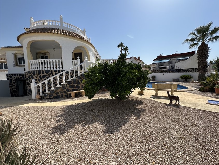 3 Bedroom, 3 Bathroom Villa in Murcia