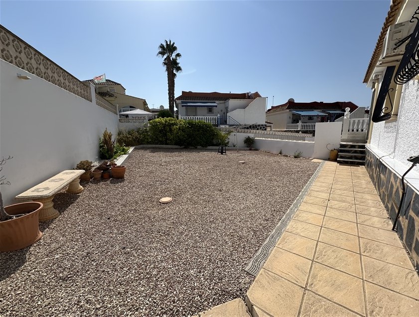 3 Bedroom, 3 Bathroom Villa in Murcia