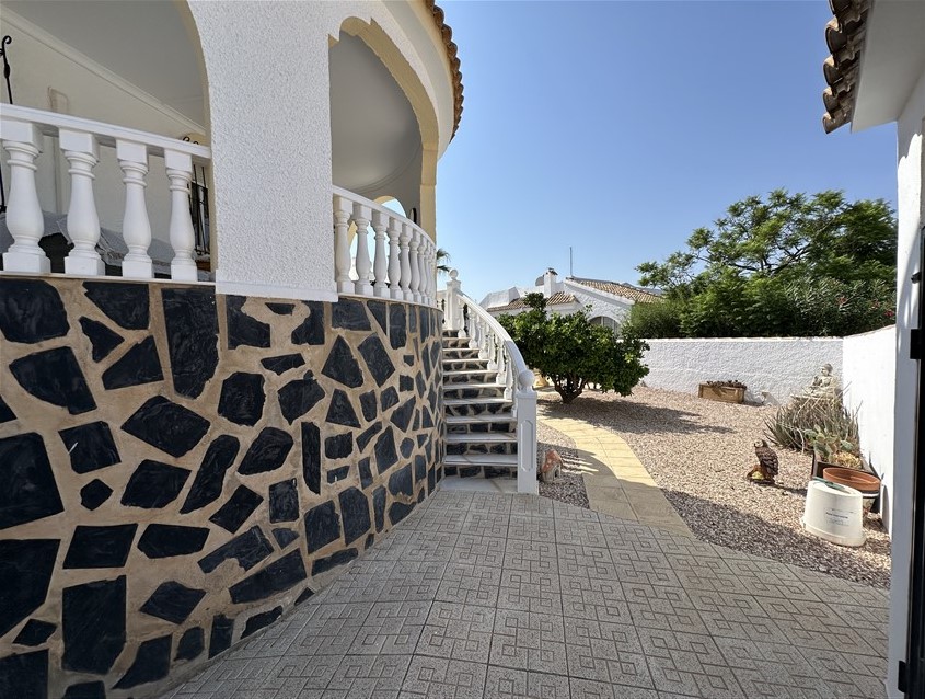 3 Bedroom, 3 Bathroom Villa in Murcia