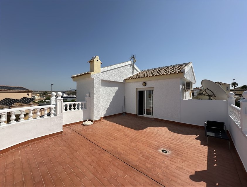3 Bedroom, 3 Bathroom Villa in Murcia