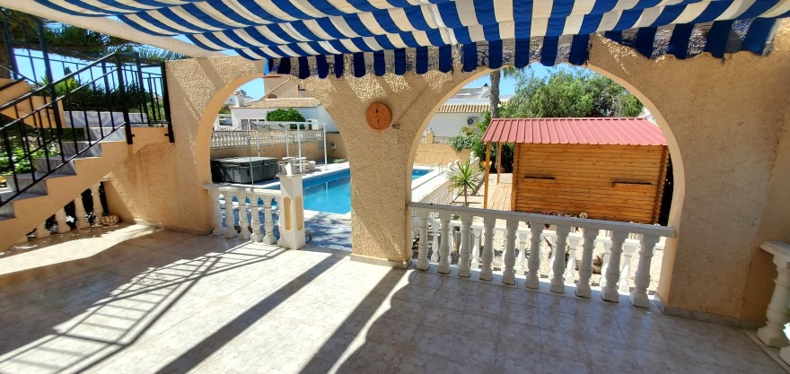 3 Bedroom, 3 Bathroom Villa in Murcia