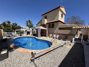 3 Bedroom, 3 Bathroom Villa in Murcia