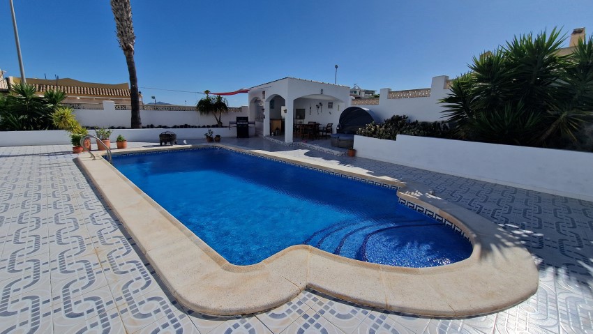 3 Bedroom, 3 Bathroom Villa in Murcia