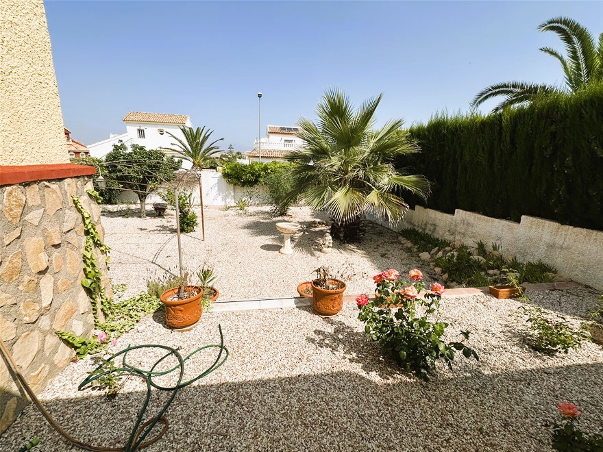 3 Bedroom, 3 Bathroom Villa in Murcia