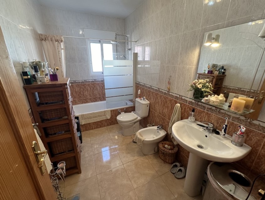 3 Bedroom, 2 Bathroom Bungalow in Murcia