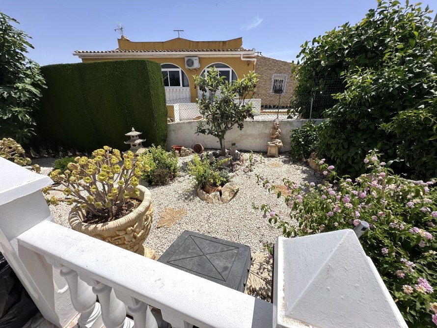 5 Bedroom, 2 Bathroom Villa in Murcia