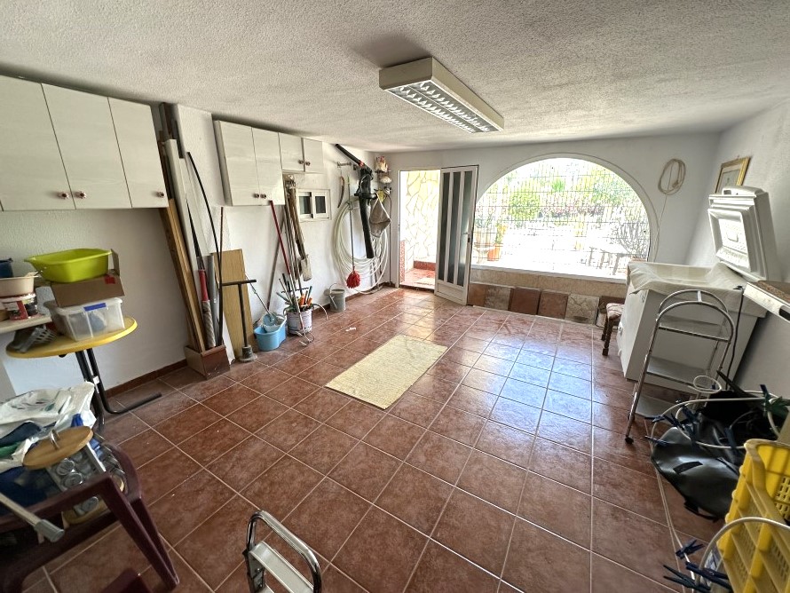 5 Bedroom, 2 Bathroom Villa in Murcia