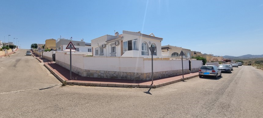 2 Bedroom, 2 Bathroom Villa in Murcia