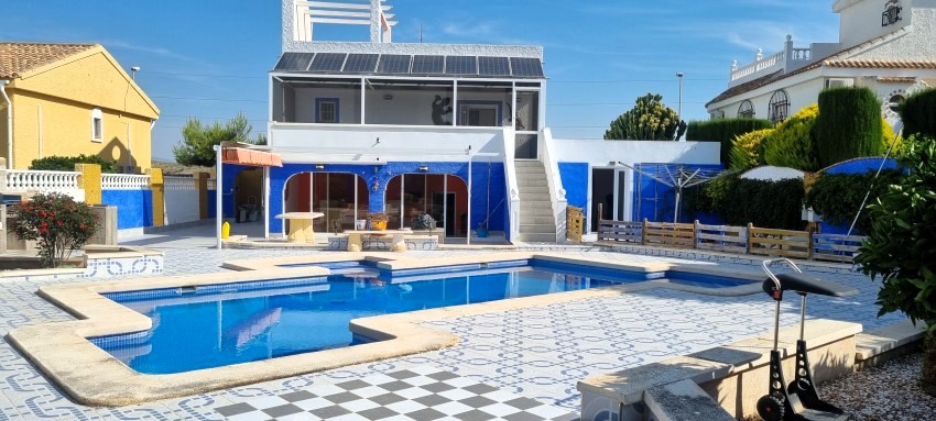 4 Bedroom, 3 Bathroom Villa in Murcia