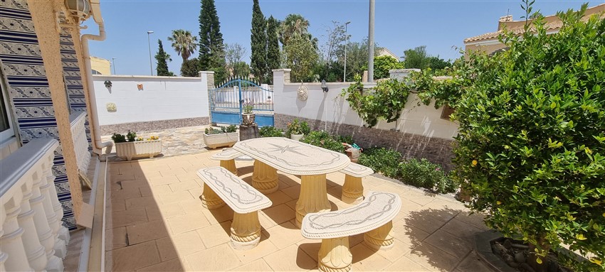 4 Bedroom, 2 Bathroom Villa in Murcia