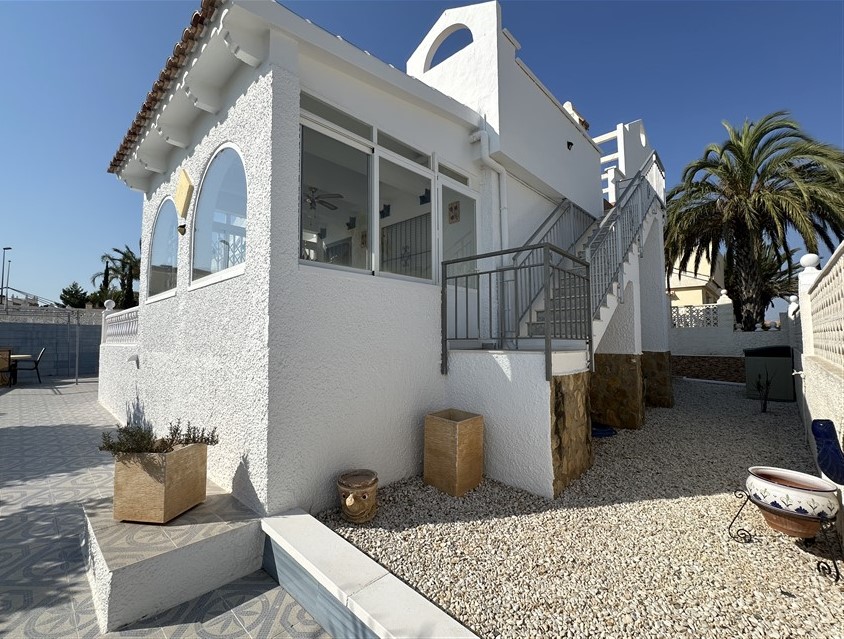 2 Bedroom, 2 Bathroom Villa in Murcia