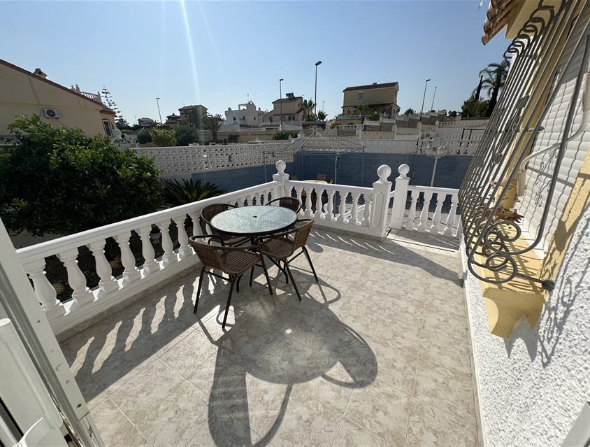 2 Bedroom, 2 Bathroom Villa in Murcia