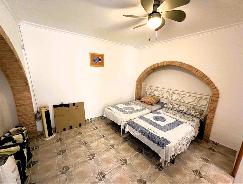 4 Bedroom, 4 Bathroom Villa in Murcia