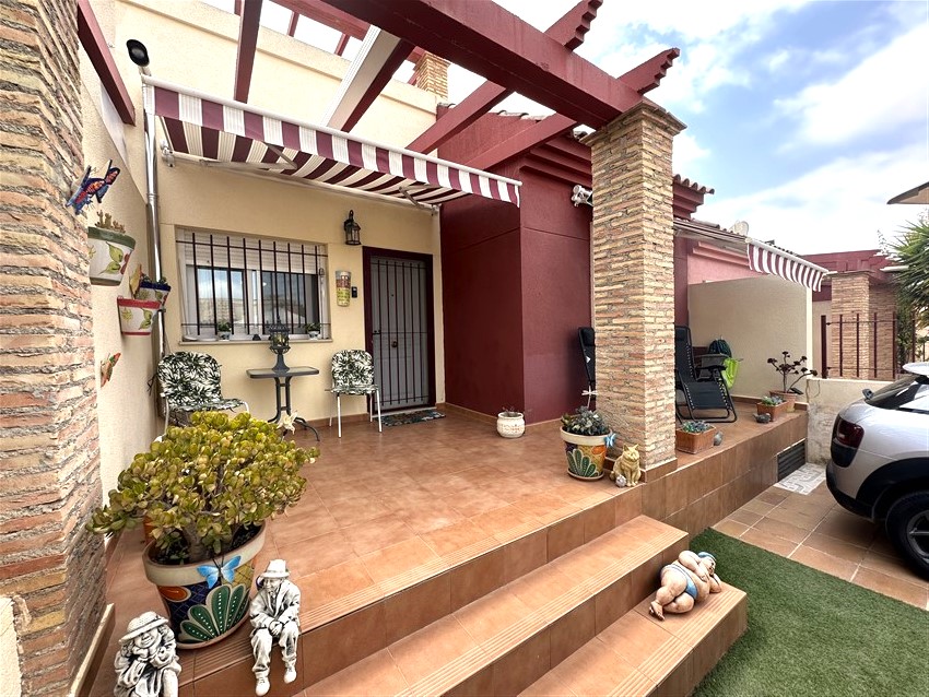 2 Bedroom, 2 Bathroom Villa in Murcia