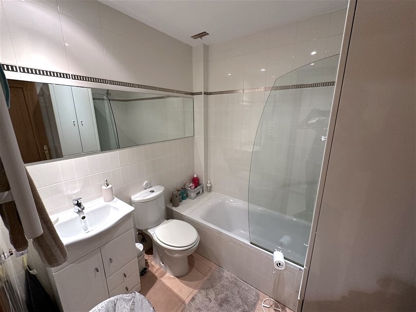 2 Bedroom, 2 Bathroom Villa in Murcia