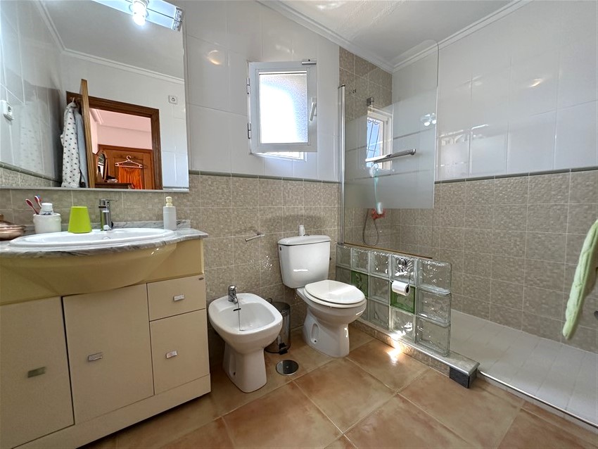 3 Bedroom, 3 Bathroom Villa in Murcia