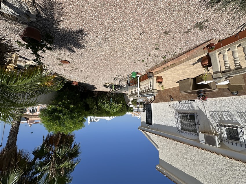 3 Bedroom, 3 Bathroom Villa in Murcia
