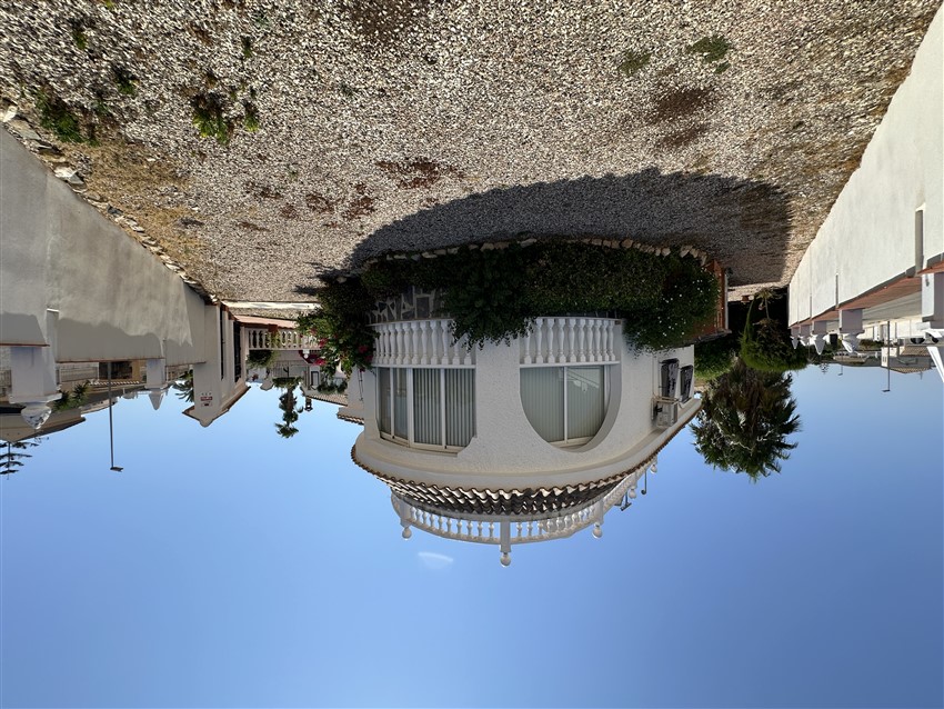 3 Bedroom, 3 Bathroom Villa in Murcia