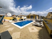 4 Bedroom, 4 Bathroom Villa in Murcia