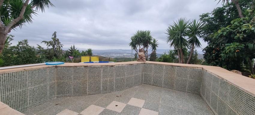 6 Bedroom, 3 Bathroom Finca in Murcia