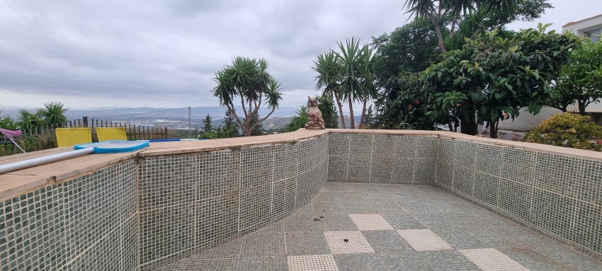 6 Bedroom, 3 Bathroom Finca in Murcia