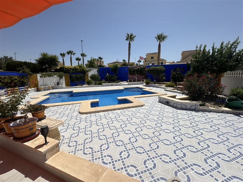 4 Bedroom, 3 Bathroom Villa in Murcia