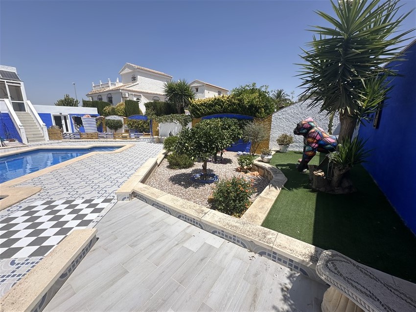 4 Bedroom, 3 Bathroom Villa in Murcia