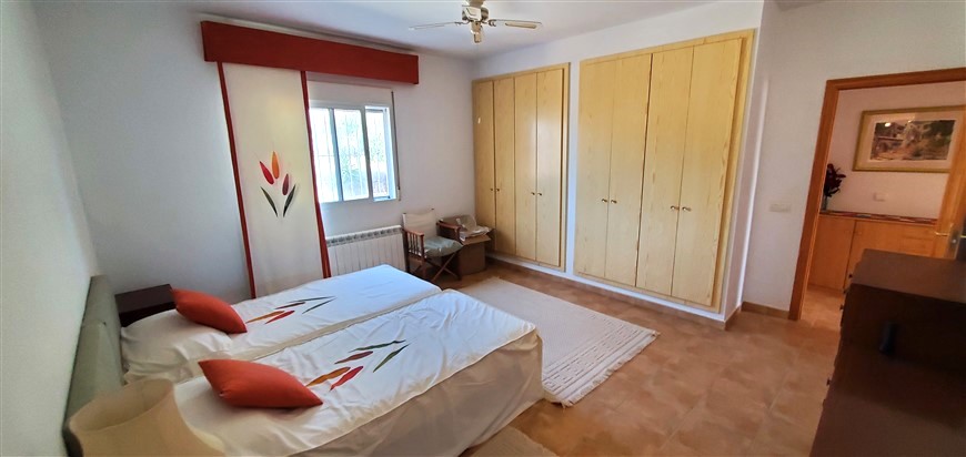 4 Bedroom, 3 Bathroom Villa in Murcia