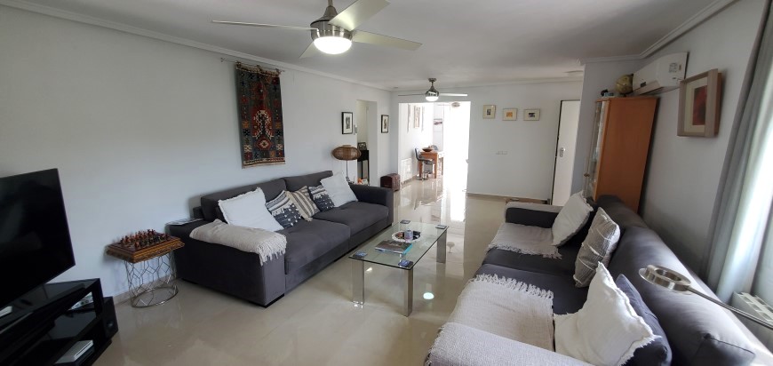 3 Bedroom, 2 Bathroom Villa in Murcia