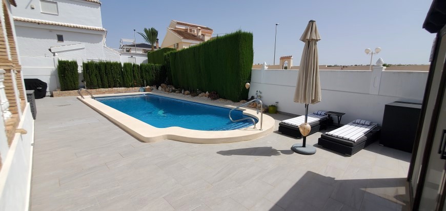 3 Bedroom, 2 Bathroom Villa in Murcia