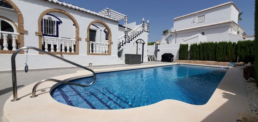 3 Bedroom, 2 Bathroom Villa in Murcia