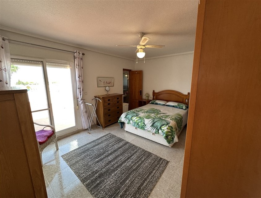 3 Bedroom, 3 Bathroom Villa in Murcia