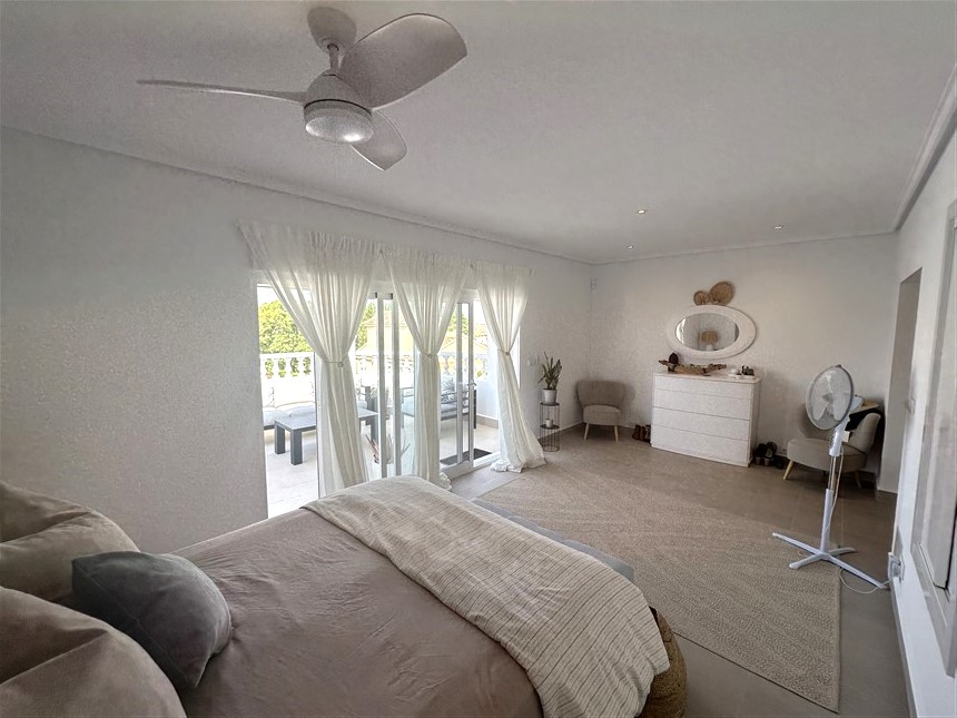 4 Bedroom, 3 Bathroom Villa in Murcia