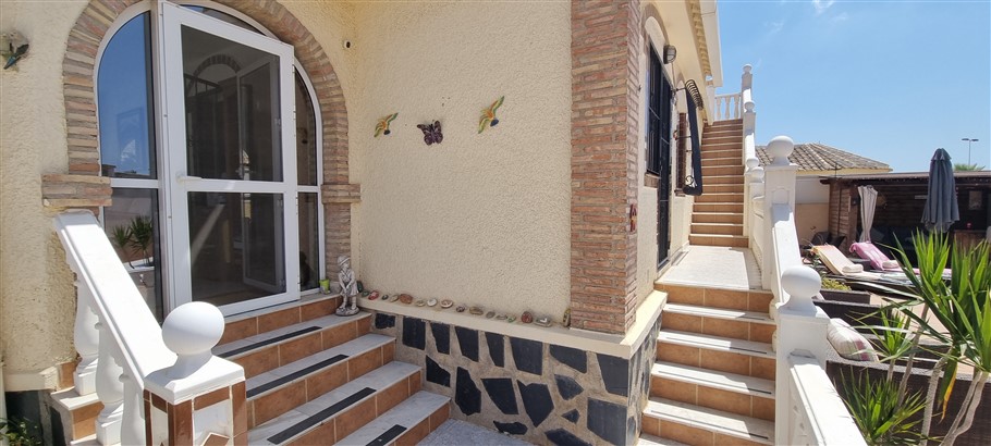 3 Bedroom, 2 Bathroom Villa in Murcia