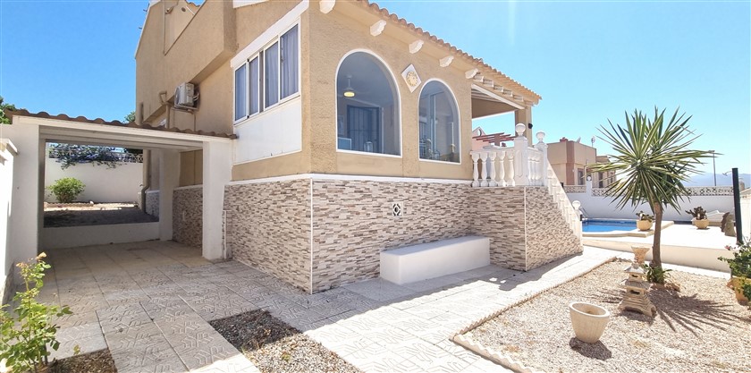 3 Bedroom, 3 Bathroom Villa in Murcia