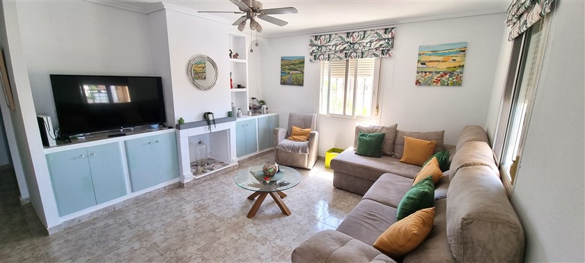 3 Bedroom, 3 Bathroom Villa in Murcia