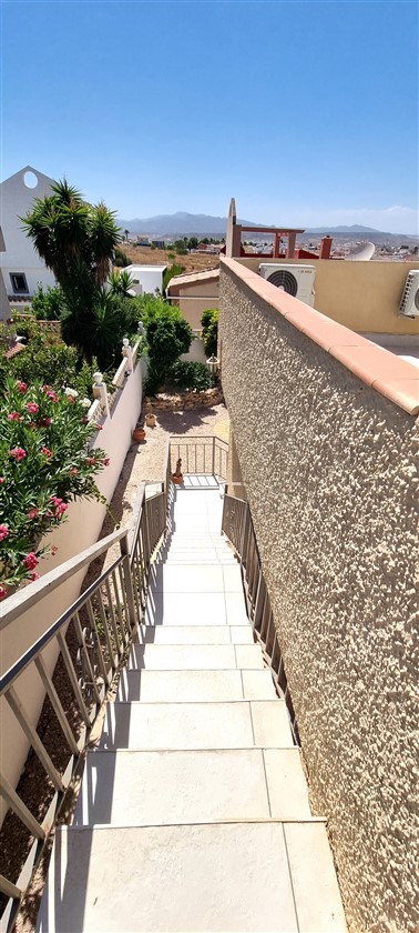 3 Bedroom, 3 Bathroom Villa in Murcia