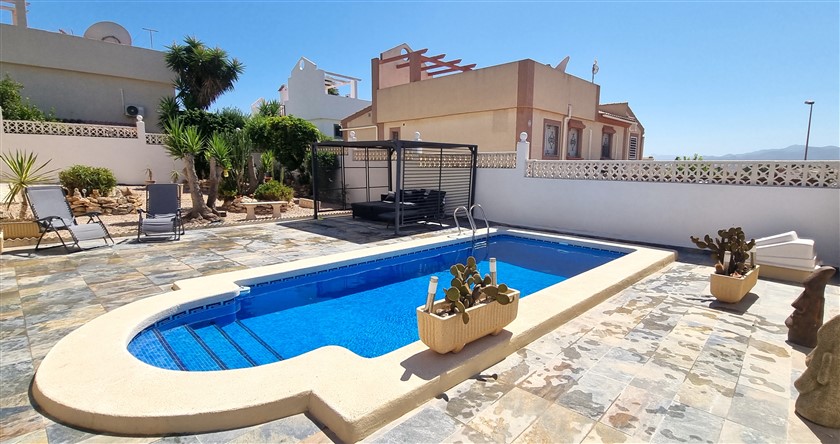 3 Bedroom, 3 Bathroom Villa in Murcia