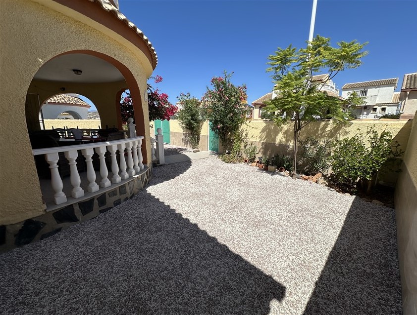 3 Bedroom, 3 Bathroom Villa in Murcia