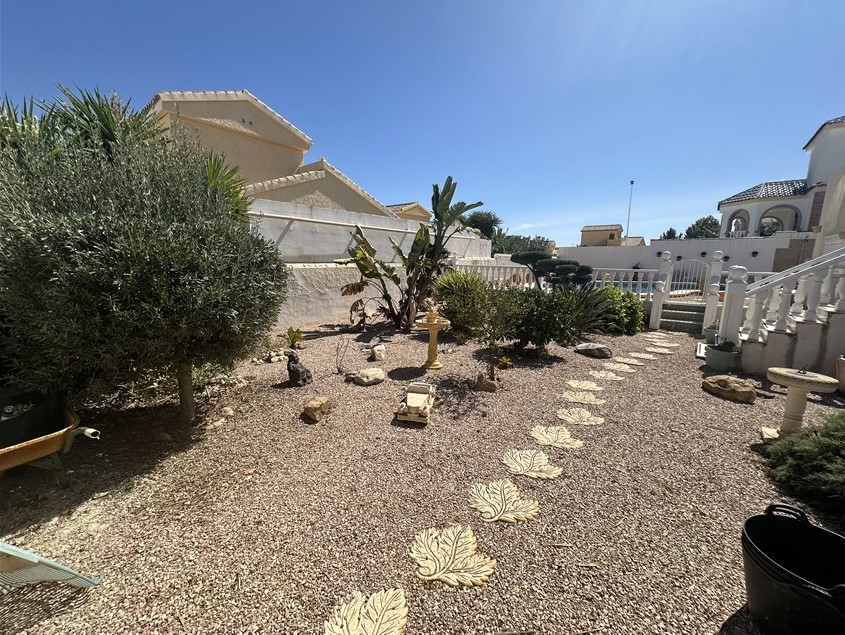 2 Bedroom, 2 Bathroom Villa in Murcia